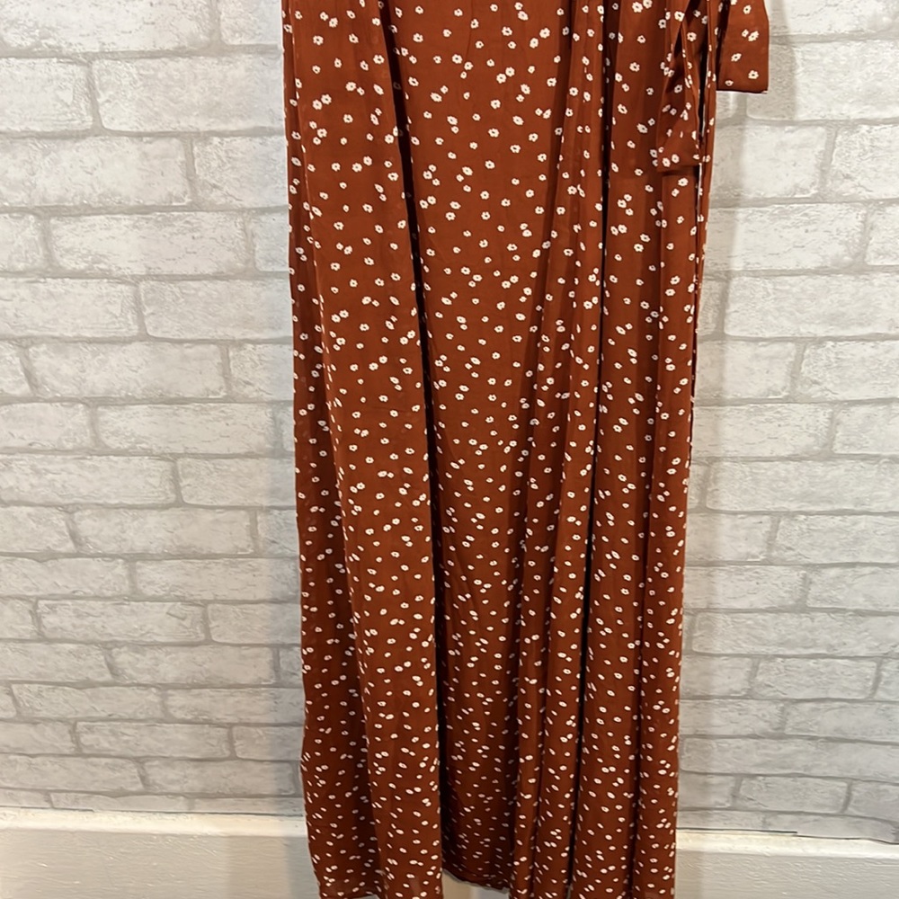 Aakaa floral rust wrap dress size Small - Picture 12 of 13
